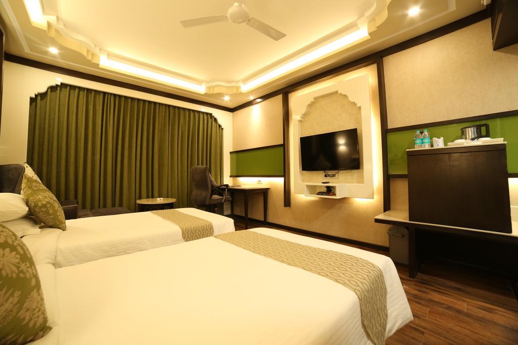Hotel Basant Vihar Palace Bikaner Exterior photo